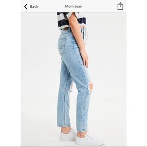 American Eagle Mom Jeans